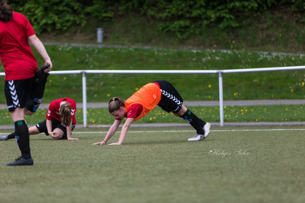 Bild 52 - B-Juniorinnen Pokalfinale SV Henstedt Ulzburg - SG Holstein Sued : 2:0